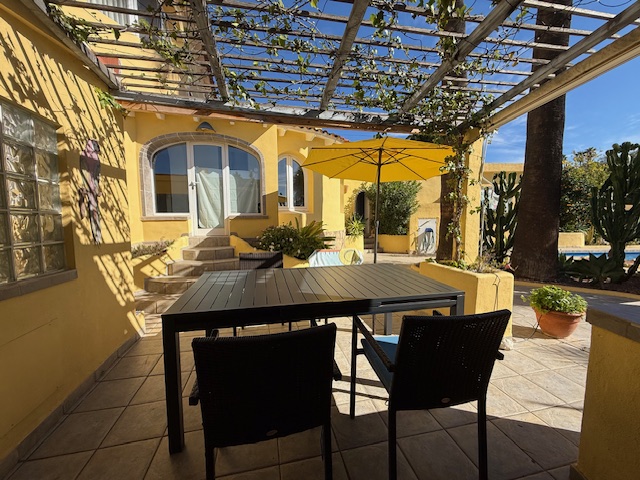 Image No.34-4 Bed Villa for sale