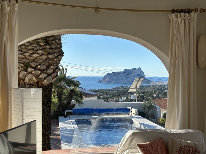 Image No.2-5 Bed Villa for sale