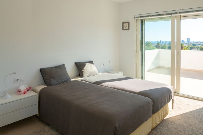 Image No.29-4 Bed Villa for sale