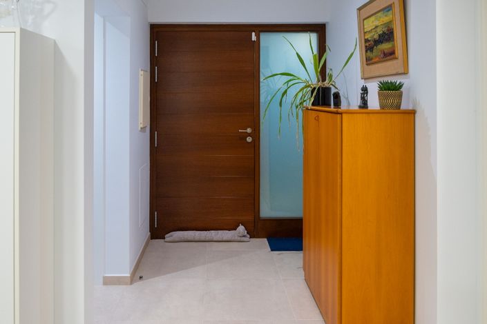 Image No.3-4 Bed Villa for sale