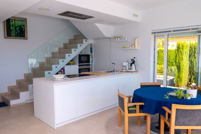 Image No.8-4 Bed Villa for sale