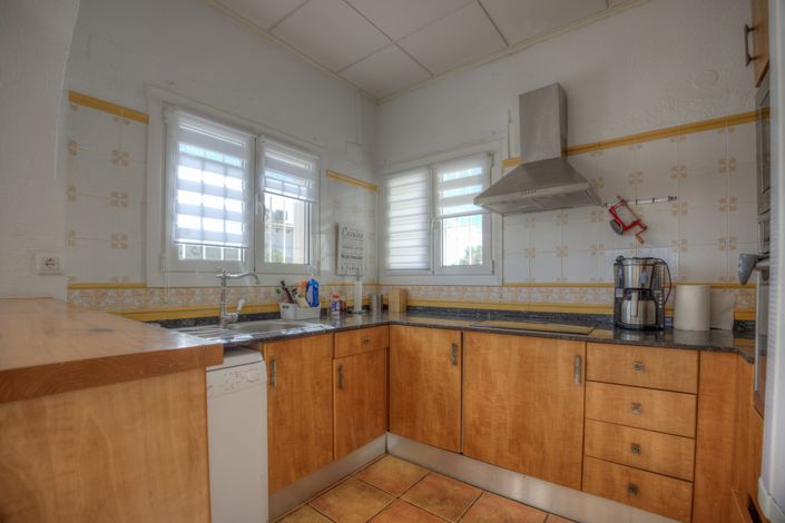 Image No.6-4 Bed Villa for sale