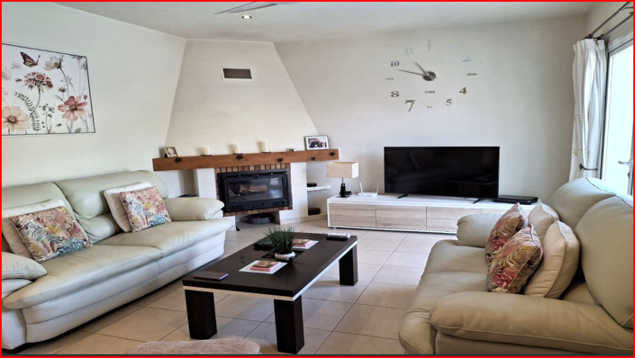 Image No.4-3 Bed Villa for sale