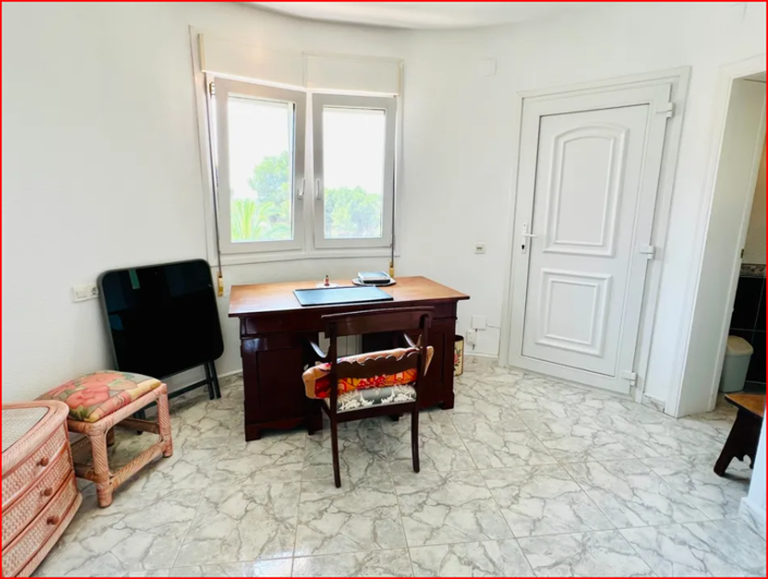 Image No.12-3 Bed Villa for sale