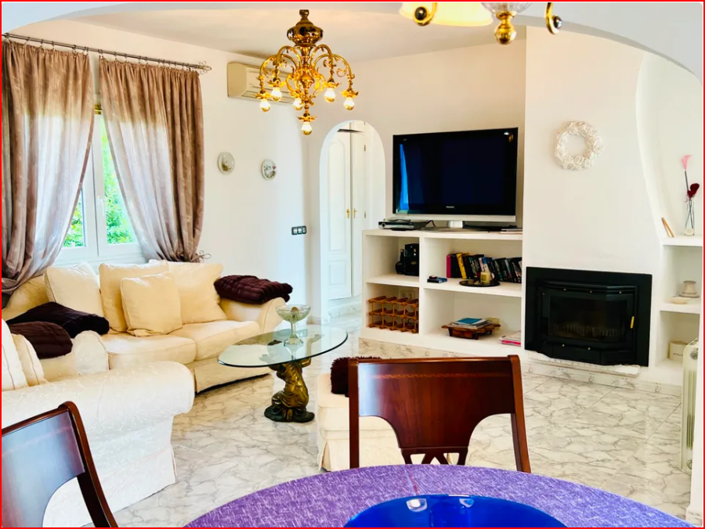 Image No.28-3 Bed Villa for sale