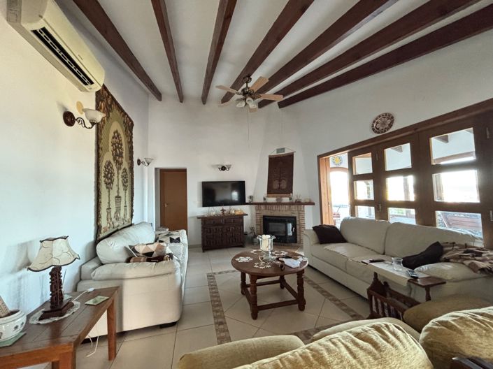 Image No.15-4 Bed Villa for sale