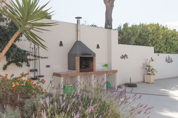 Image No.10-6 Bed Villa for sale