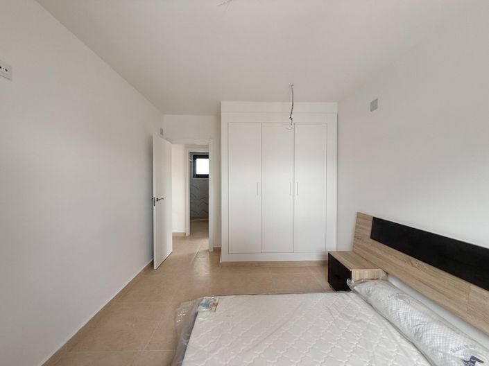 Image No.11-2 Bed Villa for sale