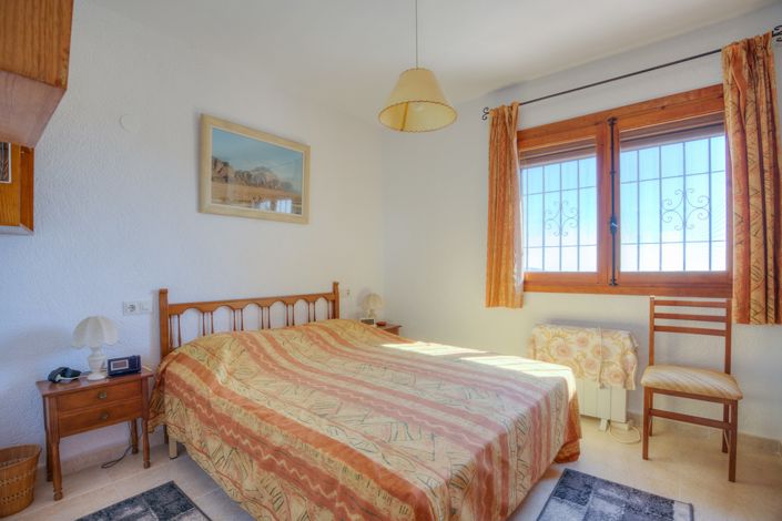 Image No.7-2 Bed Bungalow for sale