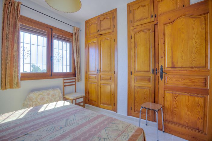 Image No.9-2 Bed Bungalow for sale