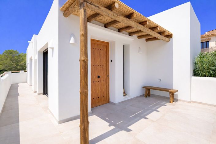 Image No.24-3 Bed Villa for sale