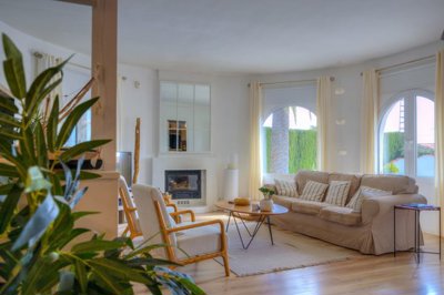 o1jkdk2pevlo41vo214bp1qv01hvb2g