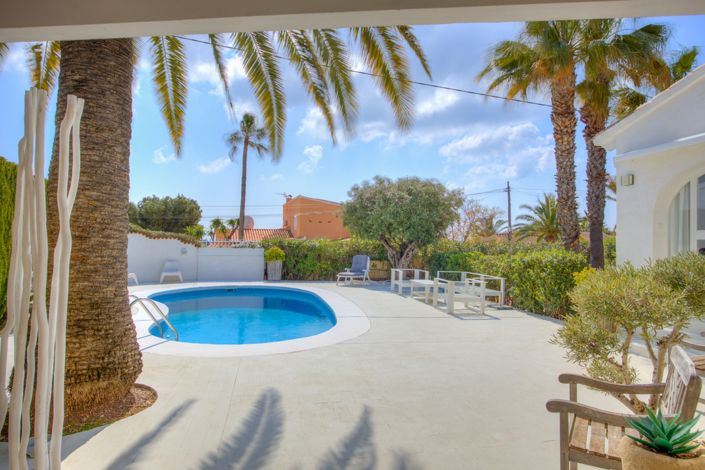 Image No.30-3 Bed Villa for sale