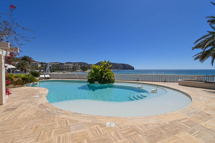 Image No.30-4 Bed Villa for sale