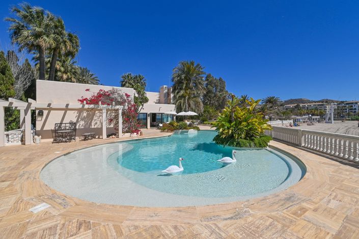 Image No.31-4 Bed Villa for sale