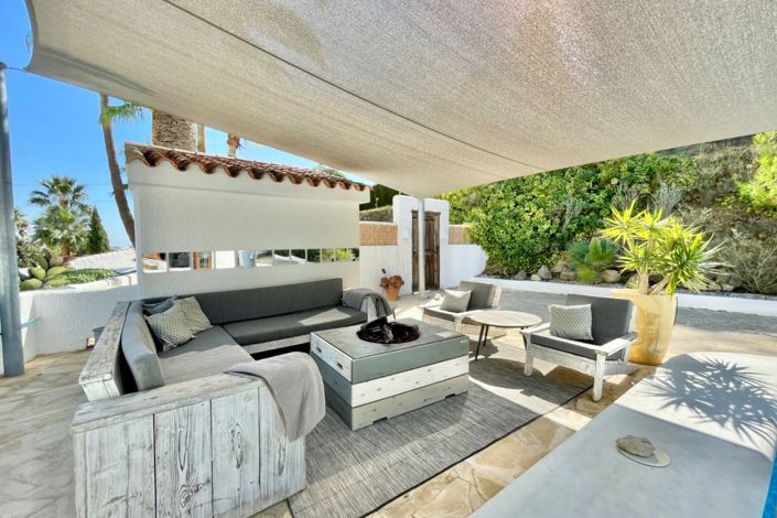Image No.25-2 Bed Villa for sale