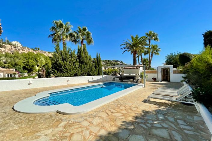Image No.27-2 Bed Villa for sale
