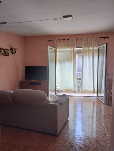 Image No.27-6 Bed Townhouse for sale