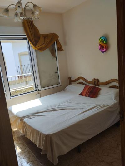 Image No.30-6 Bed Townhouse for sale