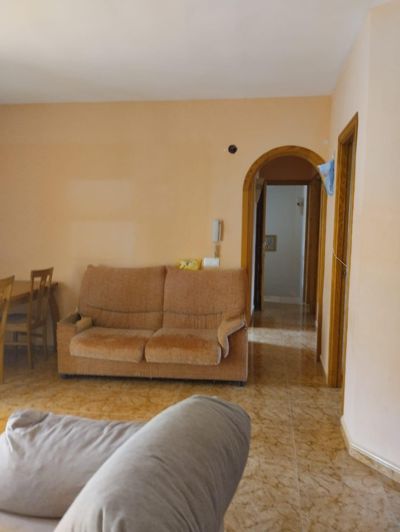 Image No.7-6 Bed Townhouse for sale