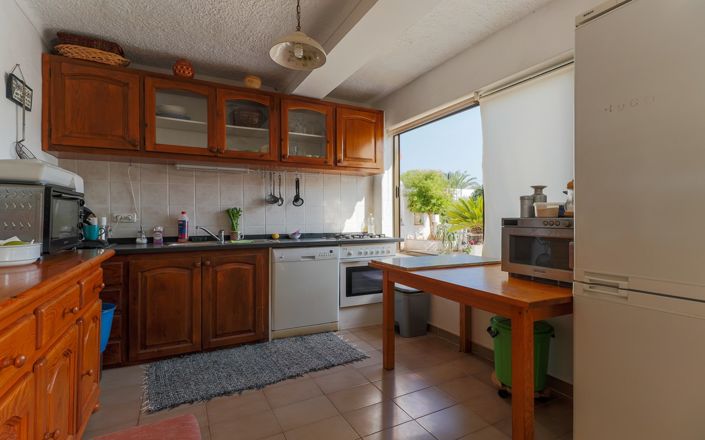 Image No.17-6 Bed Villa for sale