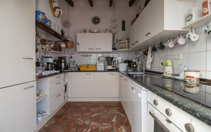 Image No.4-6 Bed Villa for sale
