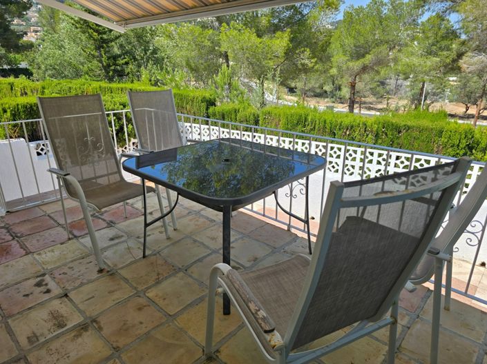 Image No.20-2 Bed Bungalow for sale