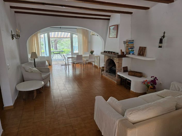 Image No.9-2 Bed Bungalow for sale