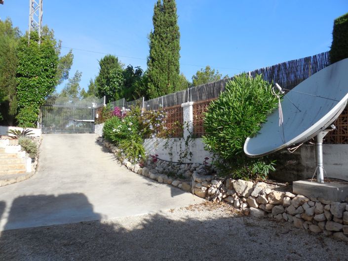 Image No.8-3 Bed Villa for sale