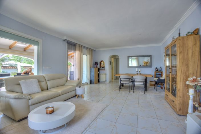 Image No.6-3 Bed Villa for sale