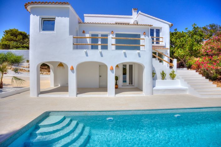 Image No.10-5 Bed Villa for sale