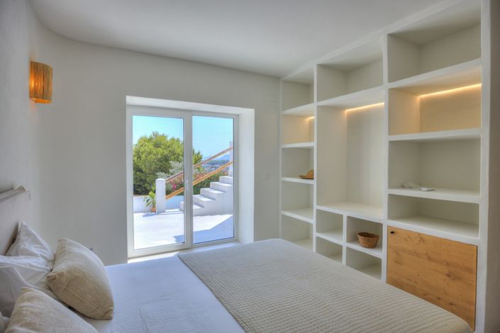 Image No.20-5 Bed Villa for sale