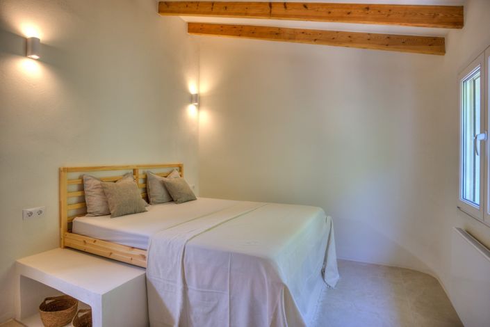 Image No.27-5 Bed Villa for sale