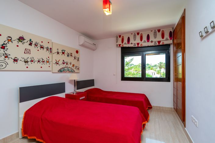 Image No.23-3 Bed Villa for sale