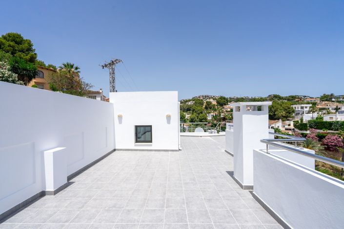 Image No.32-3 Bed Villa for sale