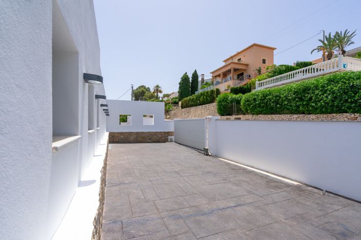 Image No.36-3 Bed Villa for sale