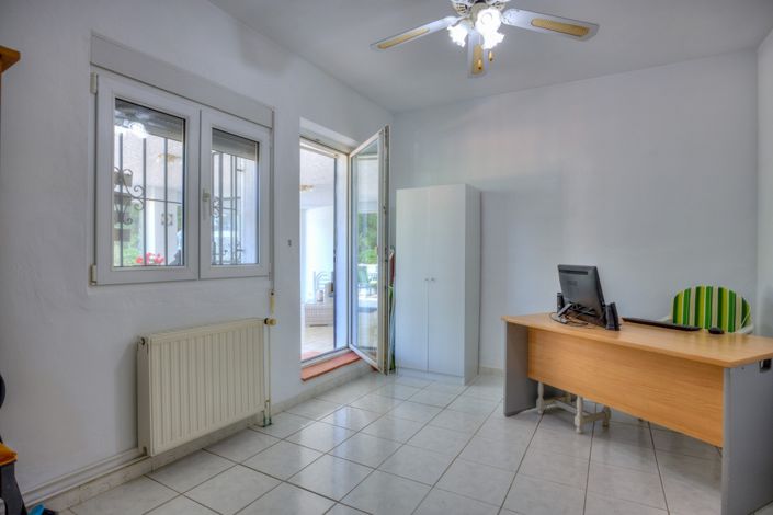 Image No.22-5 Bed Villa for sale
