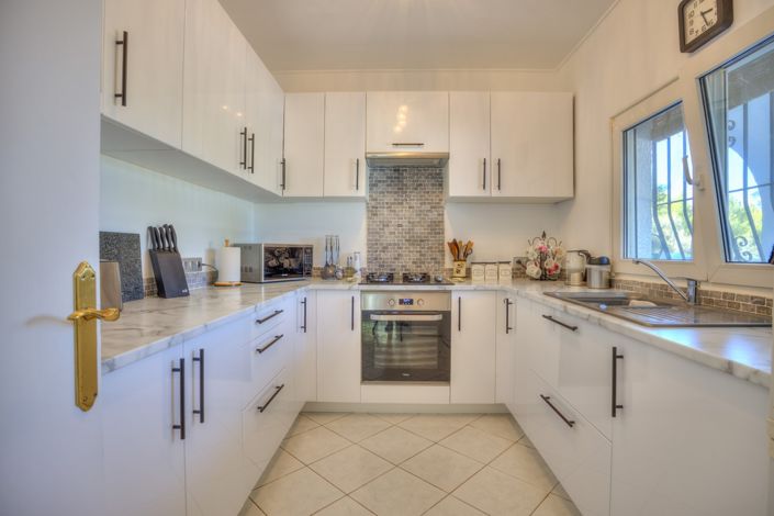 Image No.5-5 Bed Villa for sale