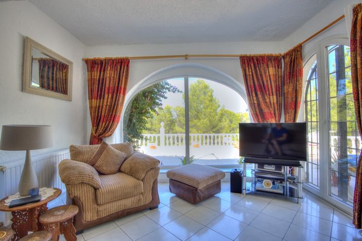 Image No.9-5 Bed Villa for sale