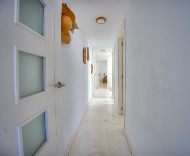 Image No.12-3 Bed Apartment for sale