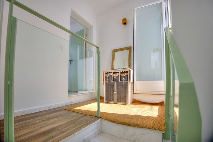Image No.23-3 Bed Apartment for sale