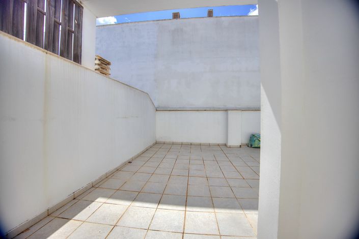 Image No.28-3 Bed Apartment for sale