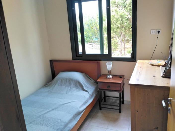 Image No.6-4 Bed House for sale