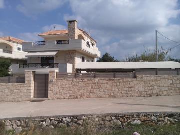 5 Bed Villa for sale