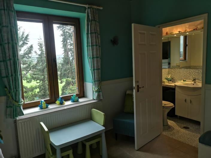 Image No.19-Villa de 4 chambres à vendre à Kokkini Hani