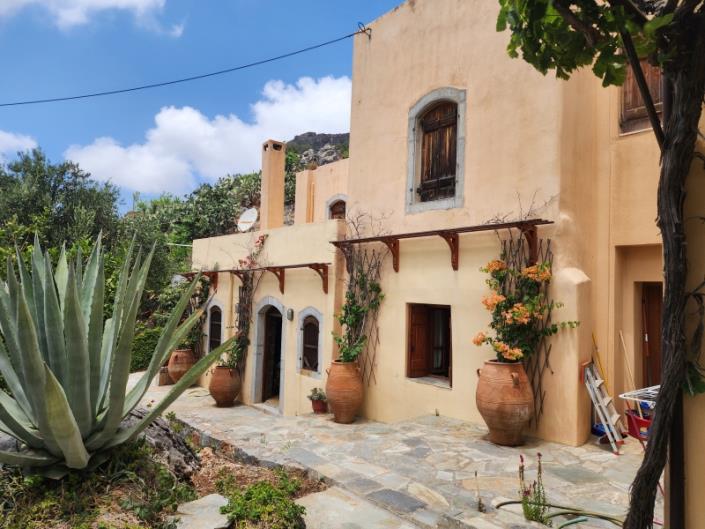 1 Bedroom house for sale in Neapoli £126454 (Ref AP3611115)