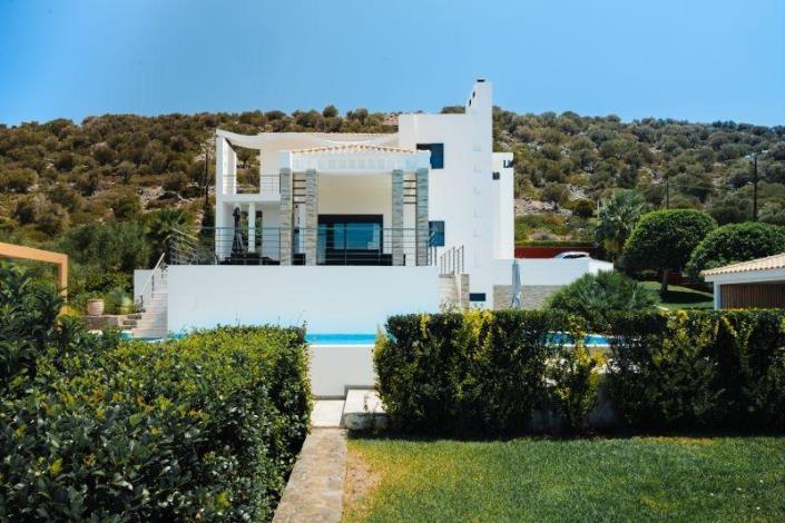 Image No.10-3 Bed Villa for sale