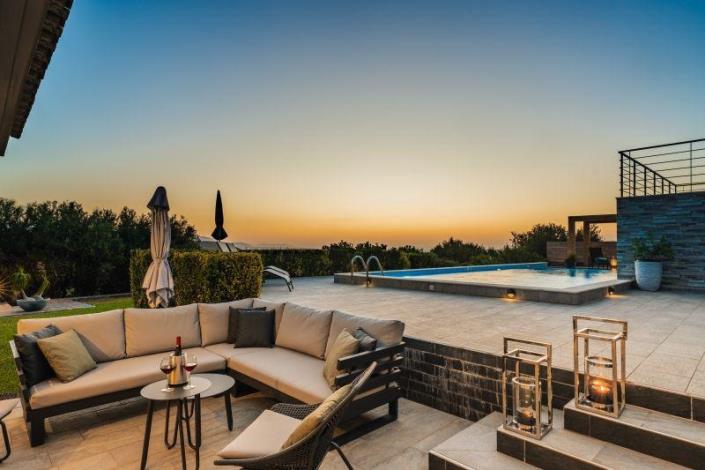 Image No.14-3 Bed Villa for sale