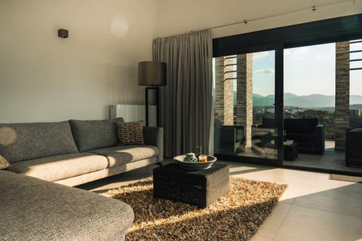 Image No.2-3 Bed Villa for sale