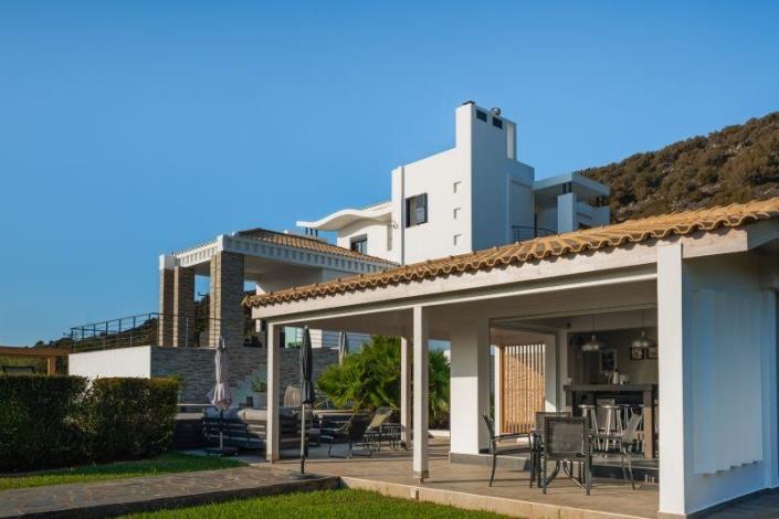 Image No.31-3 Bed Villa for sale